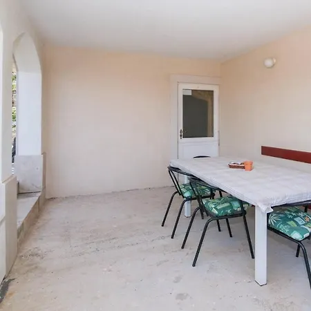 Annie Apartamento Postira