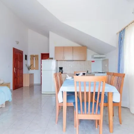 Lägenhet Annie Postira